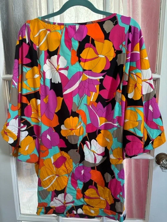 Trina Turk Pink Multi Floral Tunic or Swim Cover - Picture 7 of 10